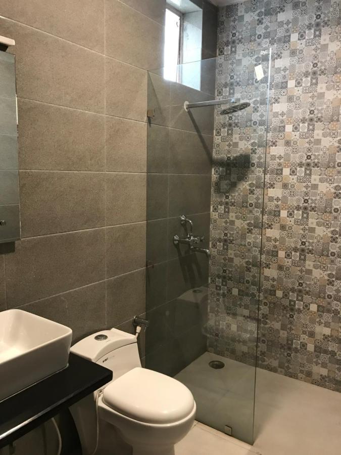 Hotel Natraj Bulandshahr Dış mekan fotoğraf