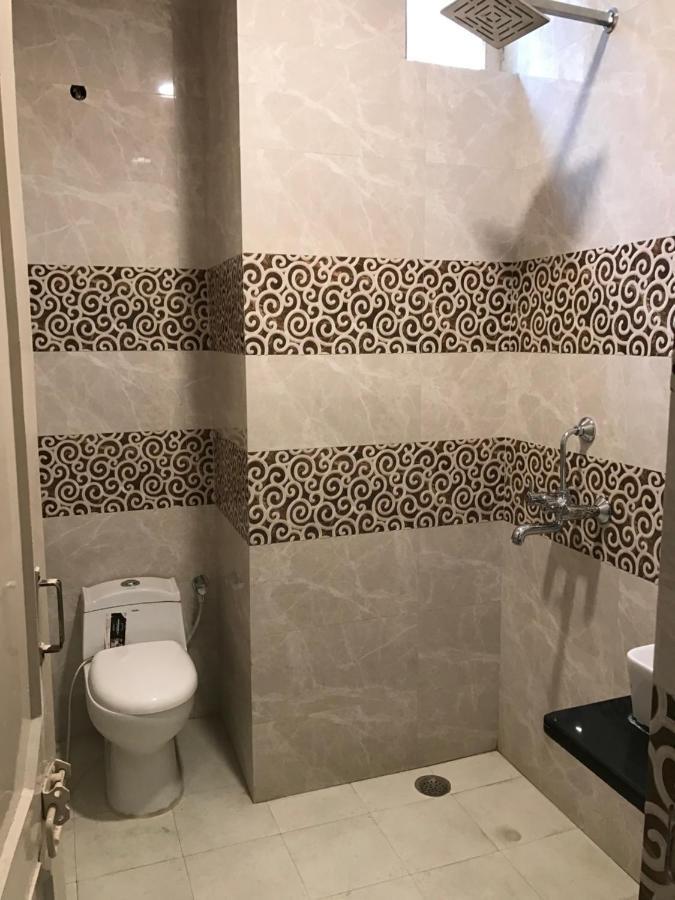Hotel Natraj Bulandshahr Dış mekan fotoğraf